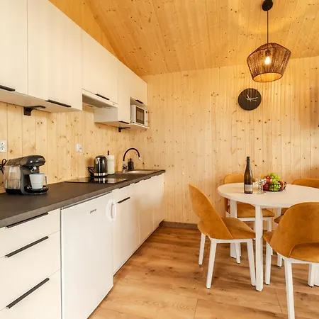 Morska Olivka Apartment